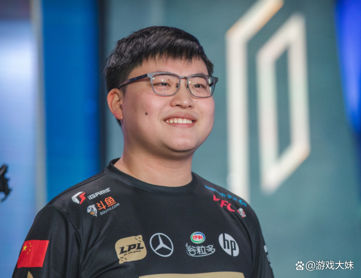 九游-TheShy关键节点战术调整，C9带队取胜！的简单介绍