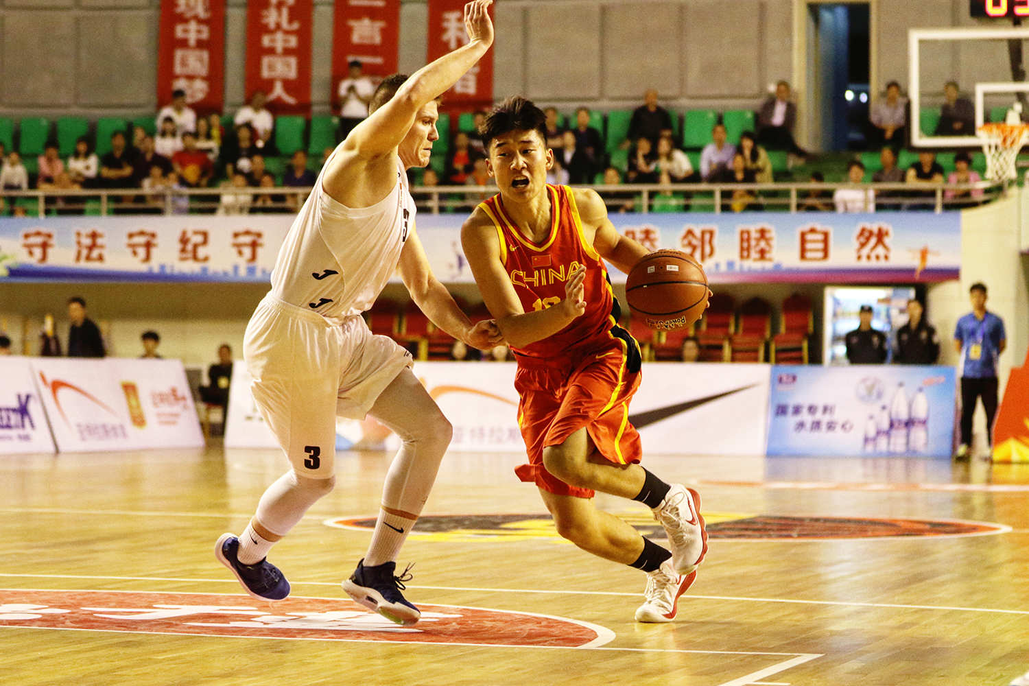 Rookie关键节点势不可挡，瑞士队带队取胜！的简单介绍